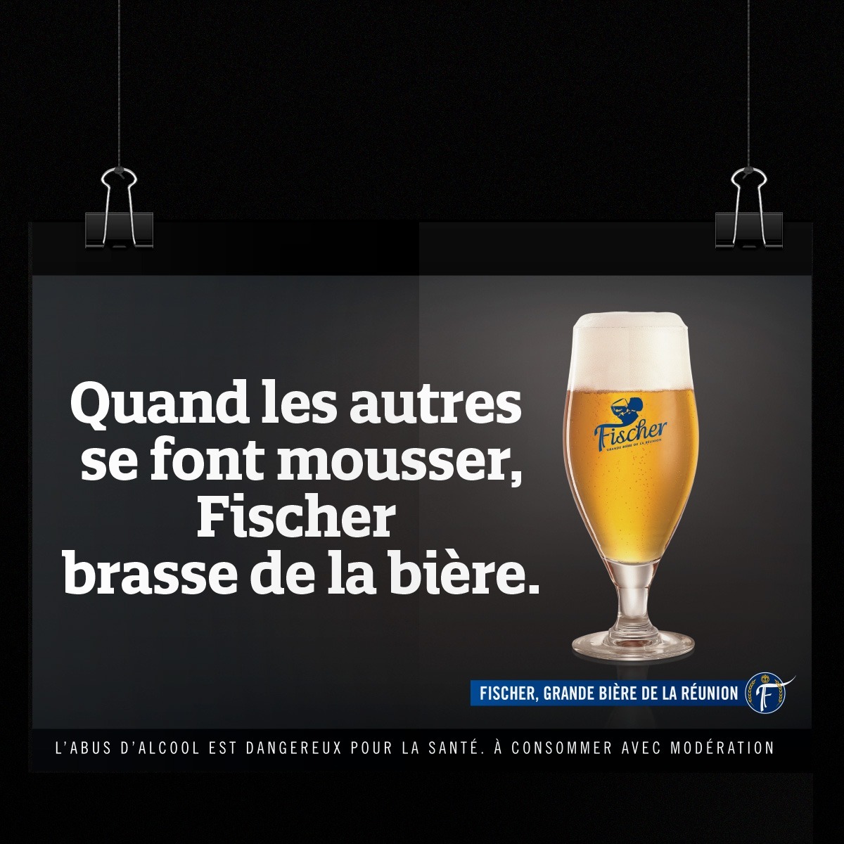 Campagne Rétro Fischer Réunion_L'Abus d'alcool est dangereux pour la santé, à consommer avec modération.